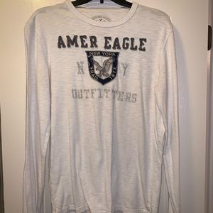 5 Long sleeve American Eagle Shirts